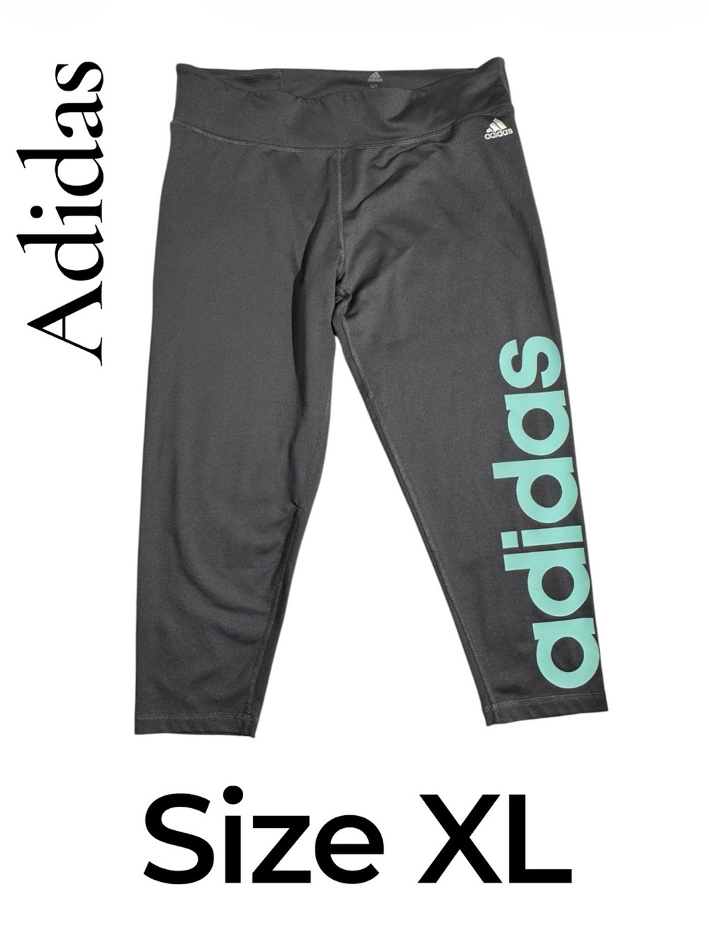 Adidas Climate 3/4 Crop Athletic Leggings. Size XL